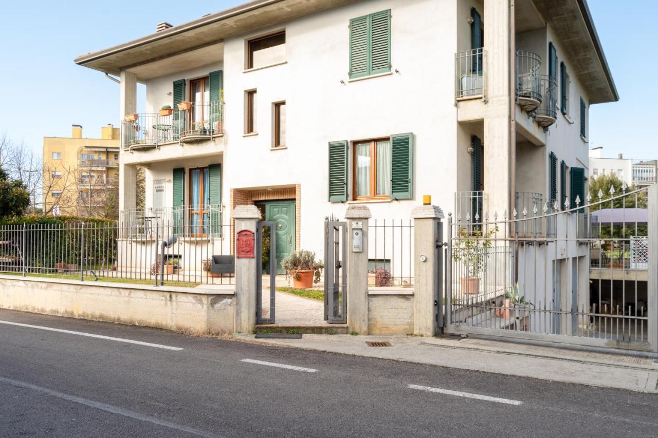 Casa Del Giardino Bright Apartment Bastia Umbra Exterior photo